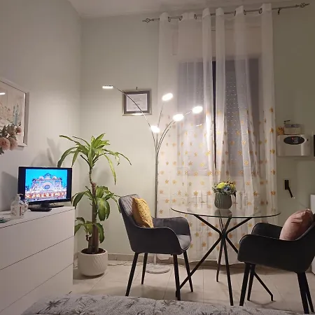 Piccolo Paradiso Bed and Breakfast Λέτσε