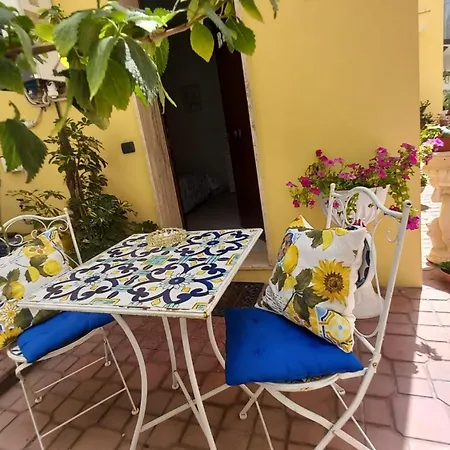 Bed & Breakfast Piccolo Paradiso *