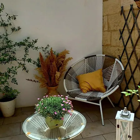 Piccolo Paradiso Bed and Breakfast *