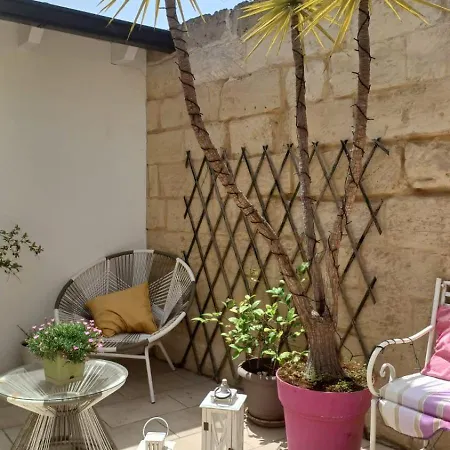 Bed and Breakfast Piccolo Paradiso Λέτσε