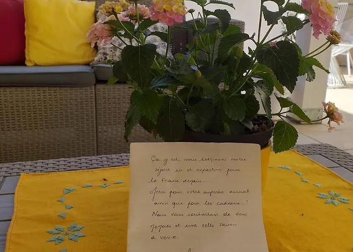 לינה וארוחת בוקר Piccolo Paradiso *